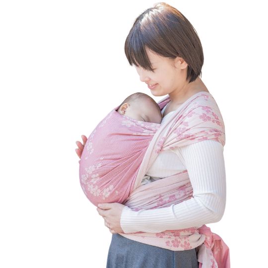 産後の抱っこを快適にするベビーラップはママの身体に優しく、新生児も 