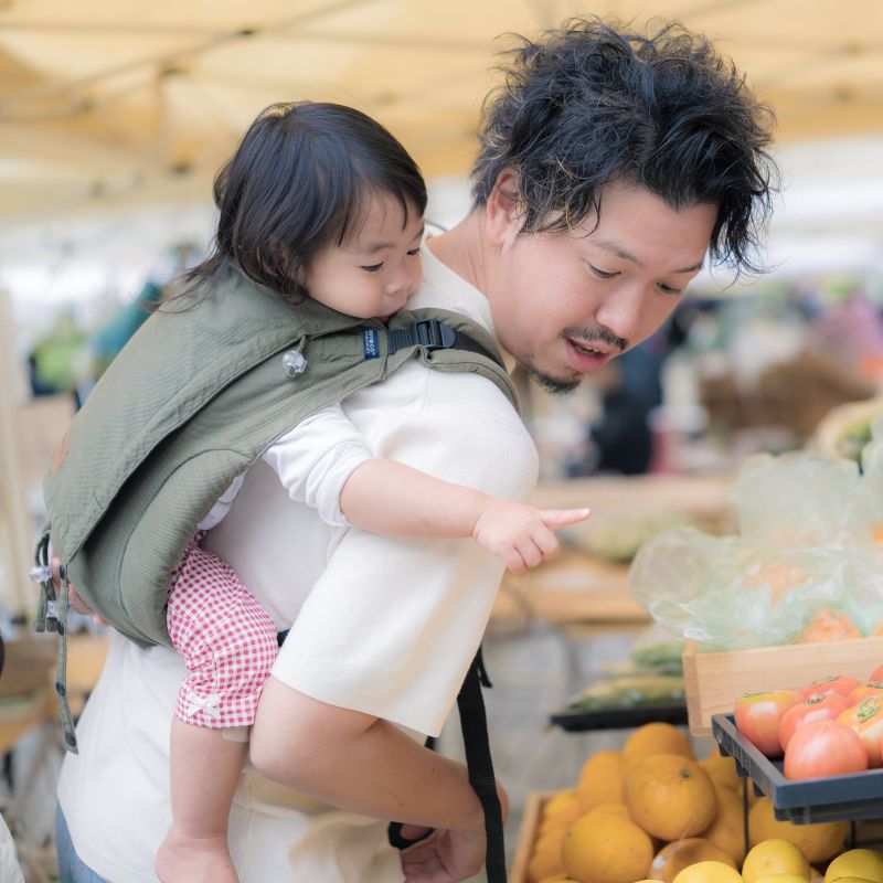 パパとママで共有しやすいおんぶ紐｜腰ベルトなしのオリーブ｜ディディ