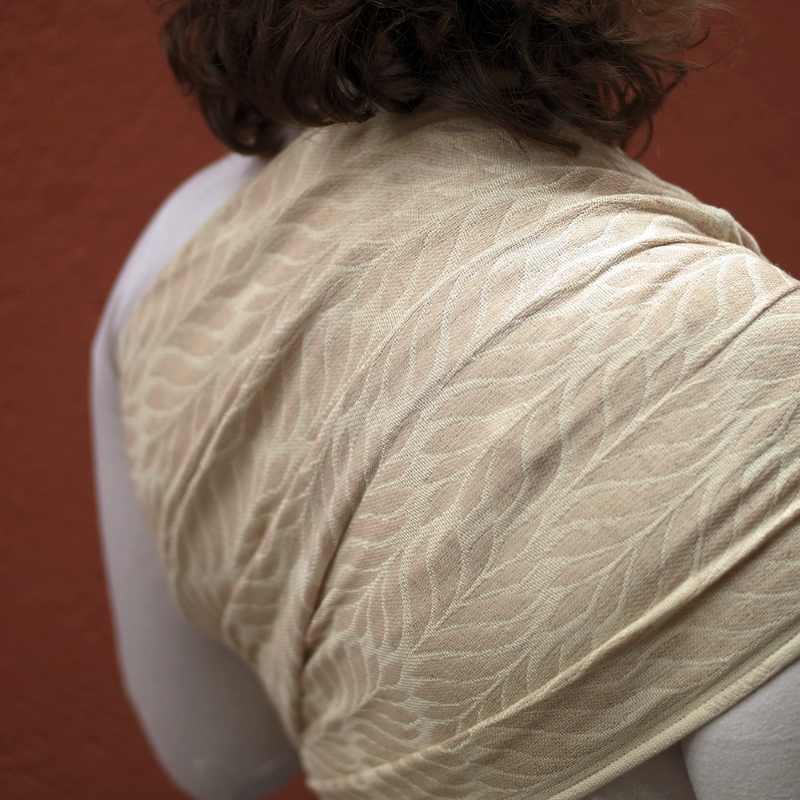 新生児から3歳以上にも使えるスリング｜ディディモス ヘンプ混 シルク