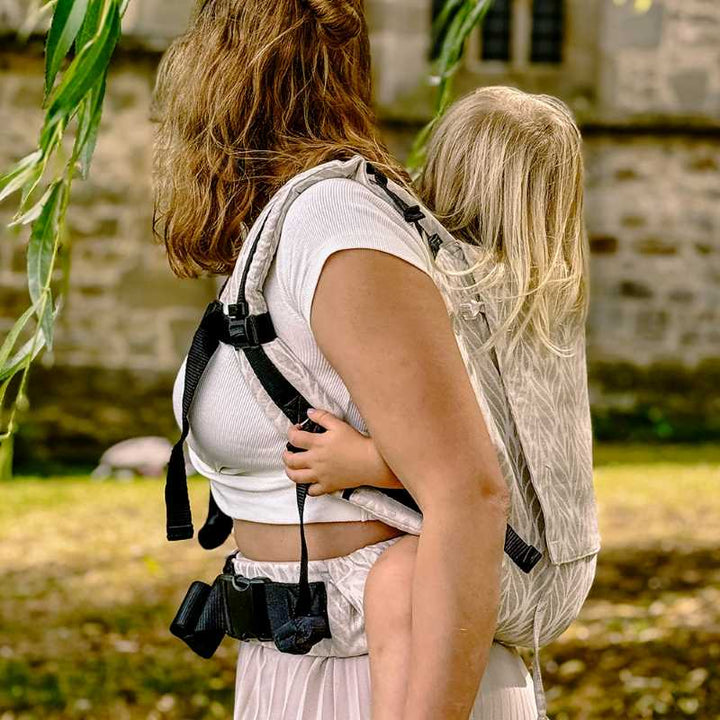 夏も涼しいリネン混の幼児用抱っこ紐｜ディディフィックストドラー