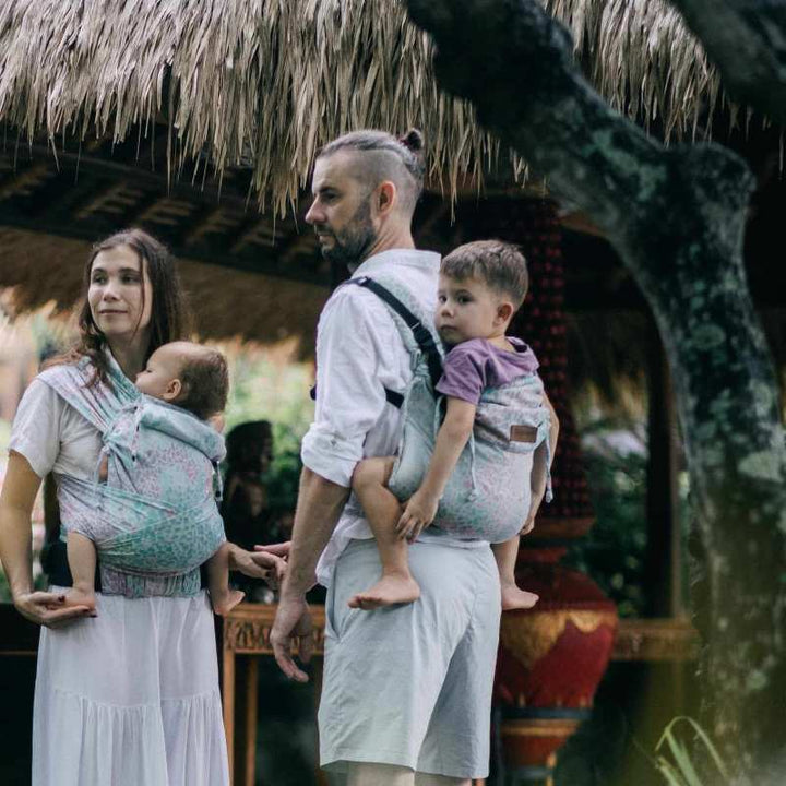 重たくなってきた子どもにも疲れにくいかわいいパステルカラーの抱っこ