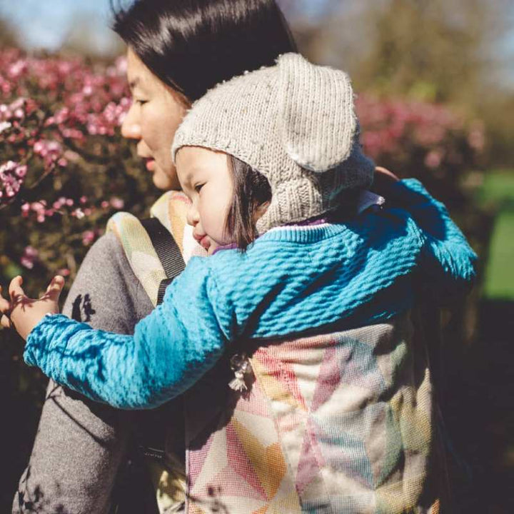 簡単に背負えて身体も楽々快適なおんぶ紐｜ディディゴー ゼファー