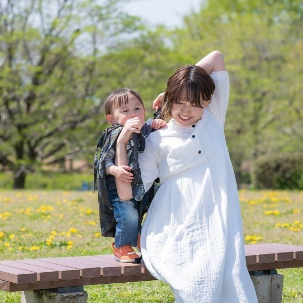 ひとりで簡単装着、赤ちゃんの姿勢も守るおんぶ紐｜ディディゴー